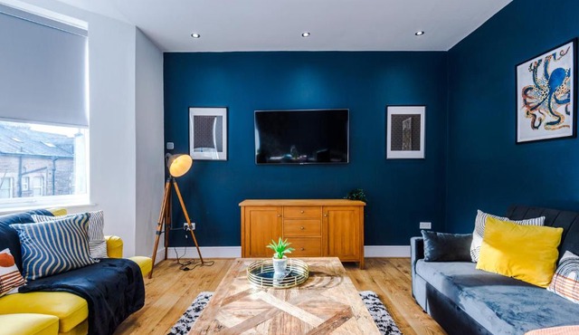 The Harrogate Hub - 6 Bedrooms & Pool Table