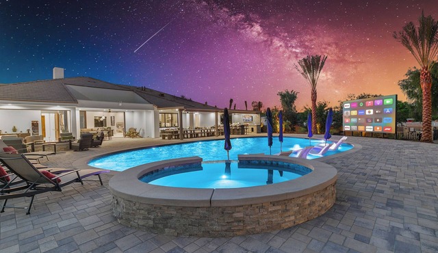The Hideaway, Pool & Outdoor TV
