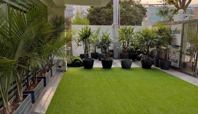 The Hoften Elite 32 Avenue, Sector 15, Gurugram