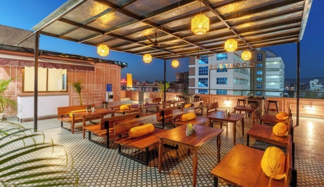 The Hosteller Jaipur, MI Road
