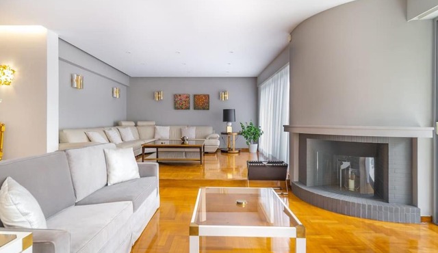 The HostMaster Luminous Elite Estate