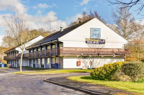 The Hotel Rafiya, Redditch