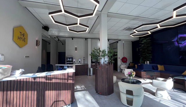 The Hyve Capsule hostel Amsterdam