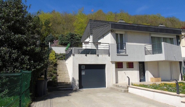 The Impressionist Villa