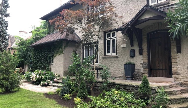 The Kingsway Getaway