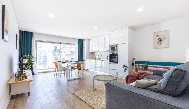 The Kuuyi Suite - Burgau