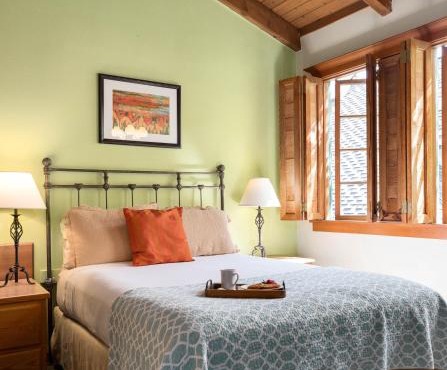 The La Conner Inn