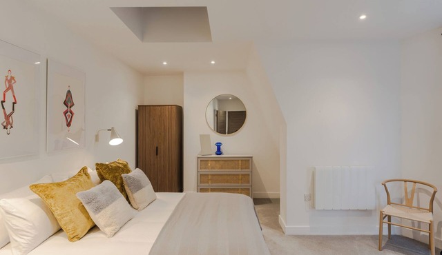 The Ladywell Penthouse Lewisham with Wifi