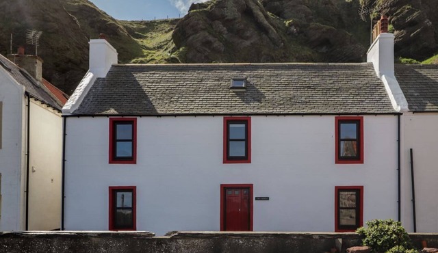 The Laurels, Gardenstown