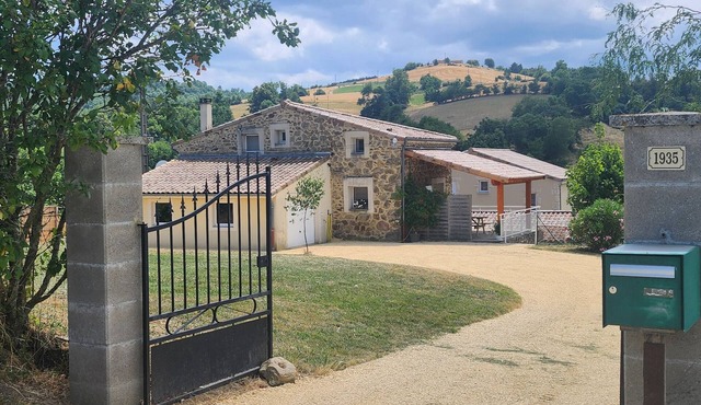 The Le 1935 Holiday Home – Saint Sylvestre