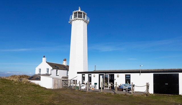 The Lighthouse Hide