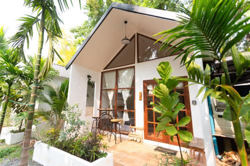 The Little Hut