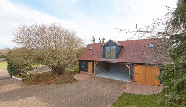 The Lodge, Bury St Edmunds