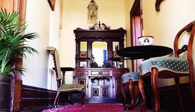 The London Bank At Beeac Built In 1888 Historical Cottage w/fireplace