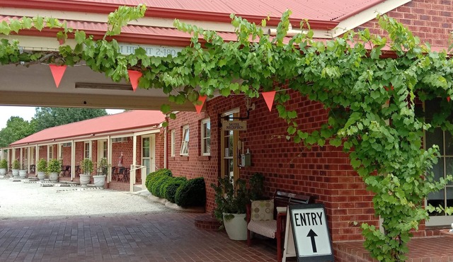 The Lydoun Motel