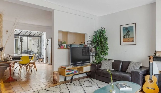 The M-Otel - Spacious & Charming- 5 min Montmartre