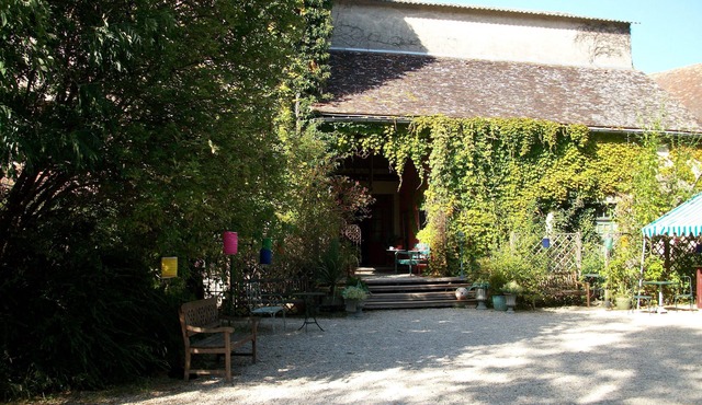 the Manor of Saint Piat