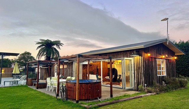 The Mars Barn: Spa pool, Sauna, Stars & Serenity