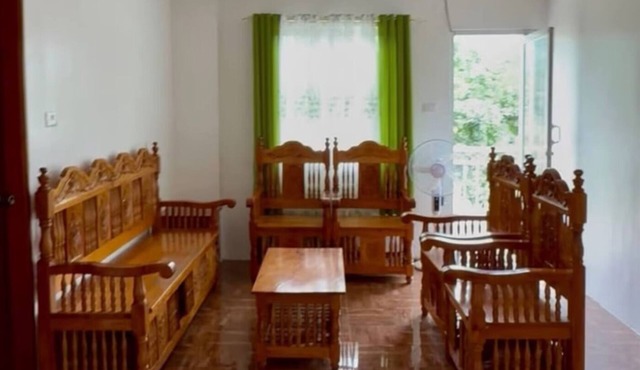 The Meadow View House