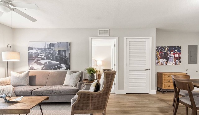 The Melanie 1st Floor Condo with Pool & Gym Access