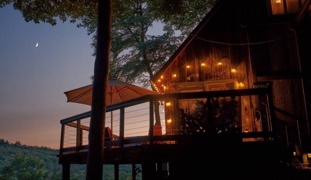 The Mountain Wonder | Hot tub, Sauna, Creek, Views