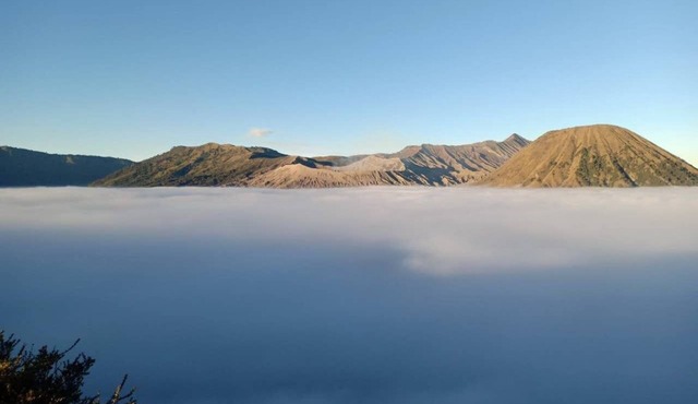 The nearest twin bedroom to Mt. Bromo-3km Sukapura