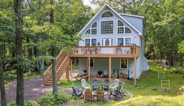 The Nest at Brier Crest by AvantStay | Game Room, Expansive Deck & Fire Pit