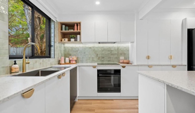 The Noosa Villa Luxe Townhouse in Great Location