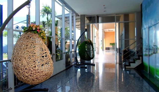 The O Valley Hotel