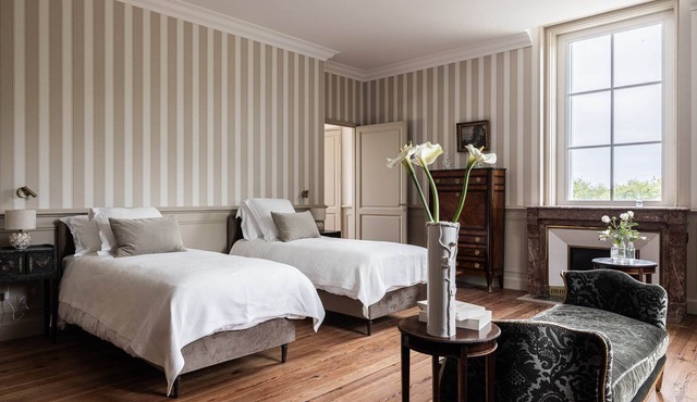 The Oa Suite