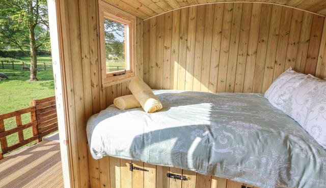 The Oak Hut
