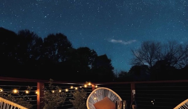 The Observatory | Leafy Hideaway & Stargazing Deck