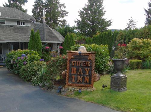The Oceanfront Inn on Stephens Bay