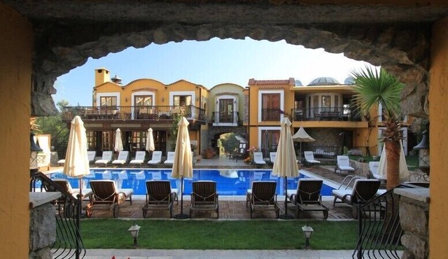 The Olive Tree Studios - Adults Only