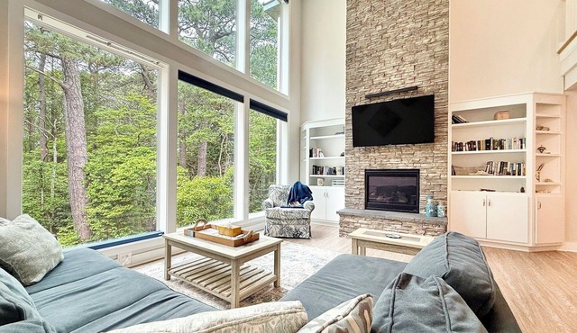 The One-Eighty - 4 Bedroom Beach House