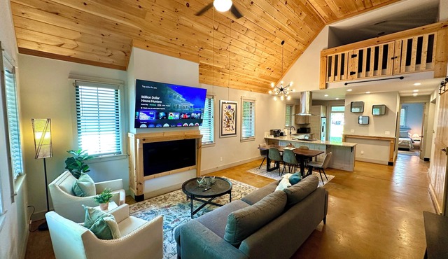The Optimist Home