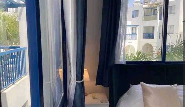 THE PAPHOS POOL VIEW APARTMENT