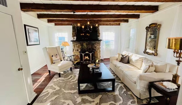 The Parsonage @ Preston - Potter Hollow, 15 min to Windham, 35 min to Hudson