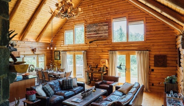 The Perfect Escape; Log Cabin situated on 40 Secluded Acres of Wilderness