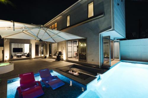 The Pool House Tokyo Bay