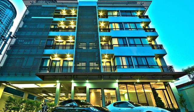 The Present Sathorn