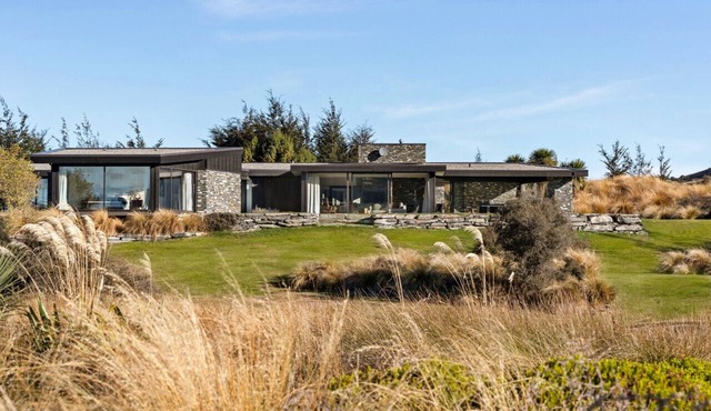 The Preserve Jacks Point - Hosted by NZSIR Luxury Rental Homes