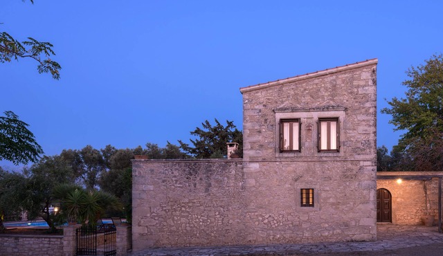 The quintessential Cretan villa