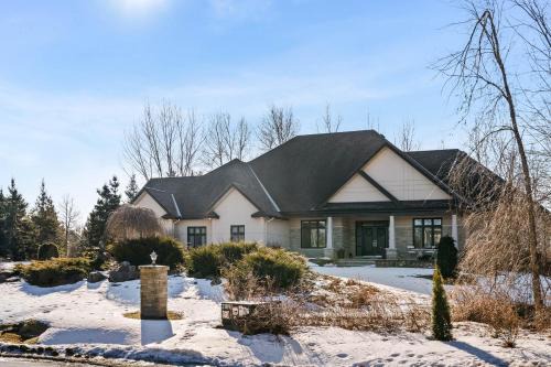 The Rideau Mansion!