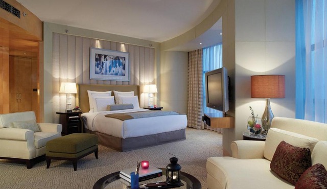 The Ritz-Carlton Beijing, Financial Street