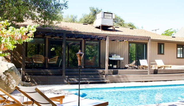 The River Run House-Private Pool and Hot Tub