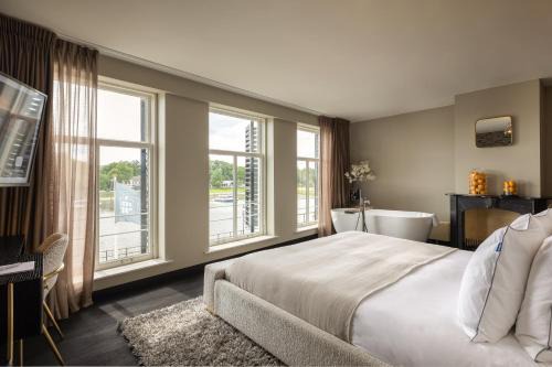 The River Suites