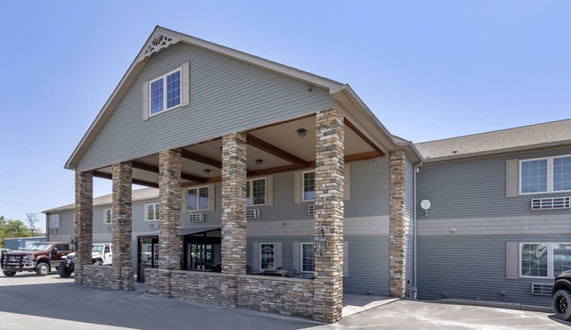 The Riverstone Inn