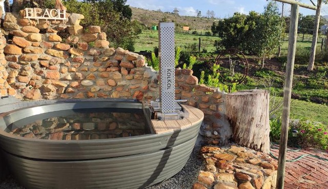 The Riverstone - Romantic Hideaway by the River - loadshedding free!