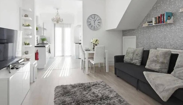 The Roost Group - 1 Bedroom - Ground